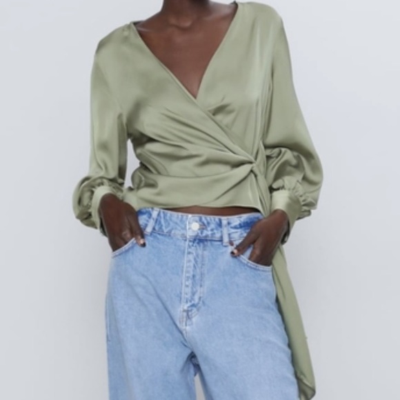 SOLD ZARA knotted satin effect blouse - Picture 2 of 5